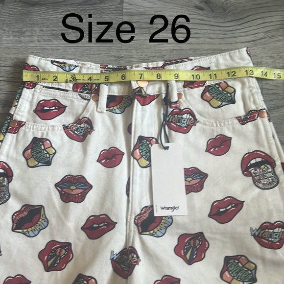Wrangler Barrel 652 High Rise Read My Lips Jeans NWT - Picture 7 of 16